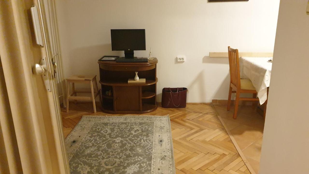 Apartment Oriku - Prishtine Dış mekan fotoğraf